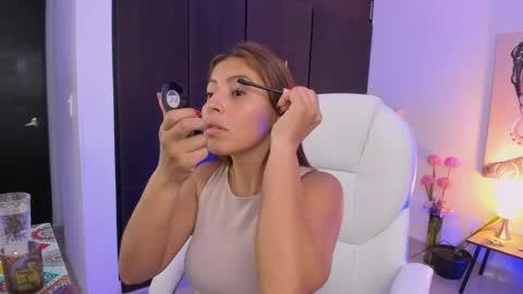 AMELIA online show from December 27, 8:18 pm