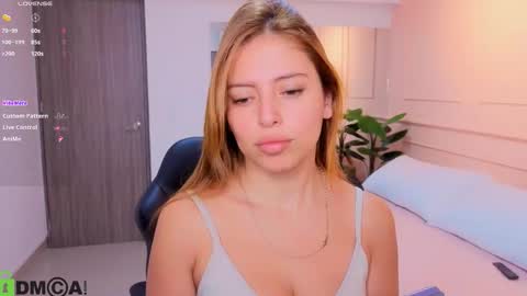 AMELIA online show from November 22, 11:31 am