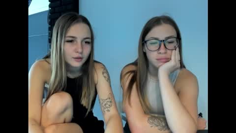 amelia_gold9 online show from September 24, 10:18 am