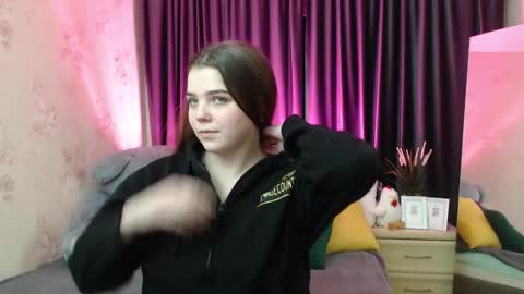 Alisa online show from February 5, 6:23 pm