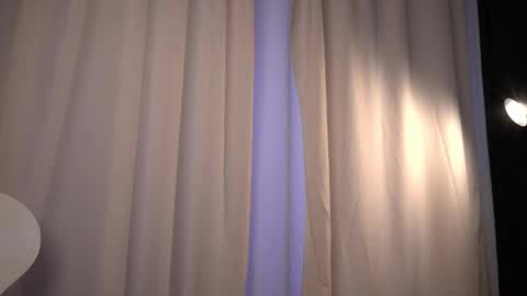 Snapshot of ameliamber0 chatting on May 31, 6:09 pm Amelia online show from May 31, 6:09 pm