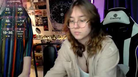 Amelia online show from September 21, 7:43 am