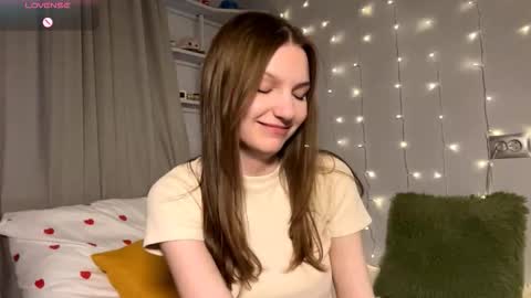 Snapshot of ameliami chatting on February 20, 6:19 am Amelia online show from February 20, 6:19 am