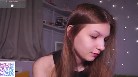 Snapshot of ameliami chatting on April 10, 3:45 am Amelia online show from April 10, 3:45 am