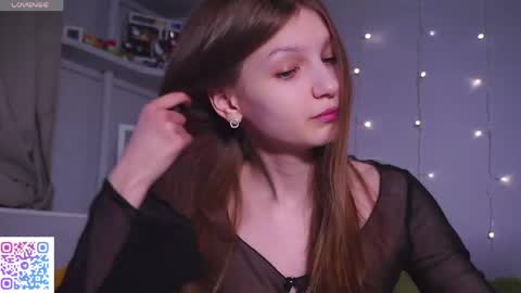 Snapshot of ameliami chatting on April 15, 4:41 am Amelia online show from April 15, 4:41 am