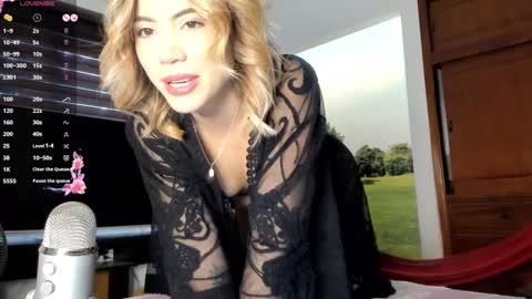 Amelia online show from September 20, 9:38 pm