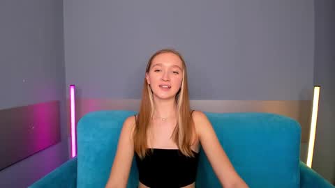 Snapshot of ameliawise chatting on January 16, 5:12 pm ameliawise online show from January 16, 5:12 pm