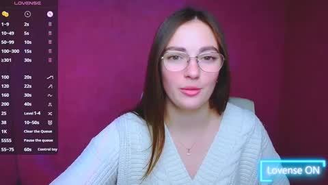 Snapshot of amelie_jackson_ chatting on December 24, 12:33 pm Amelie online show from December 24, 12:33 pm