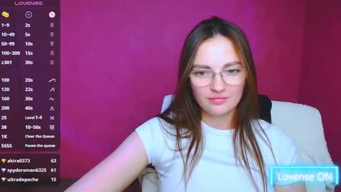 Snapshot of amelie_jackson_ chatting on December 25, 3:49 pm Amelie online show from December 25, 3:49 pm