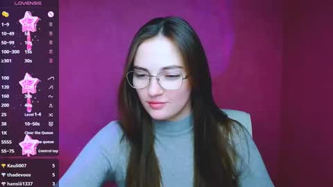 Snapshot of amelie_jackson_ chatting on January 2, 9:43 am Amelie online show from January 2, 9:43 am