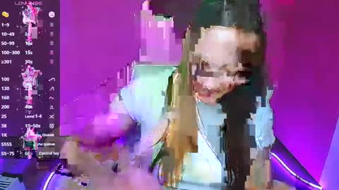 Snapshot of amelie_jackson_ chatting on January 8, 10:04 am Amelie online show from January 8, 10:04 am