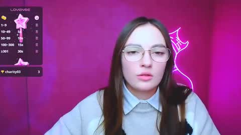 Snapshot of amelie_jackson_ chatting on January 16, 9:27 am Amelie online show from January 16, 9:27 am