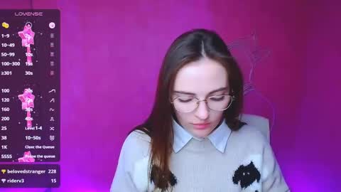 Snapshot of amelie_jackson_ chatting on January 30, 3:19 pm Amelie online show from January 30, 3:19 pm