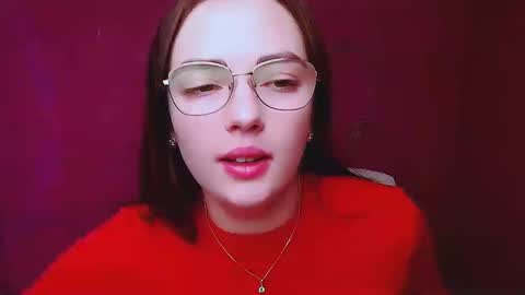 Snapshot of amelie_jackson_ chatting on February 26, 7:20 am Amelie online show from February 26, 7:20 am