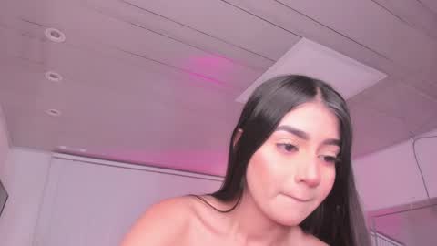 Amelie Jons online show from February 12, 11:41 pm