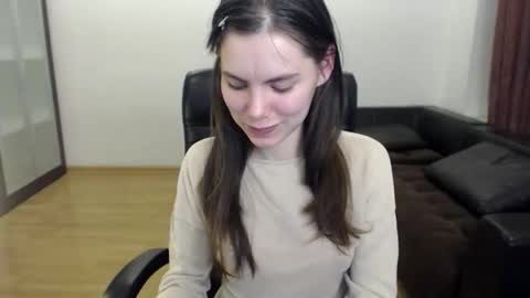 Amelie online show from November 4, 6:40 pm