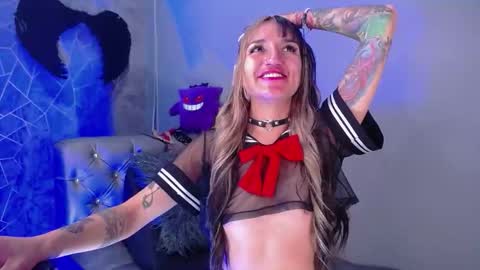 AMELIEROUS .. see you tomorrow  kisses online show from October 29, 1:19 am