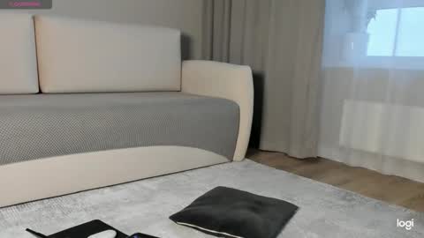 Amelina Love online show from November 14, 1:59 am