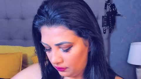 amelycube343767 online show from April 18, 3:43 am