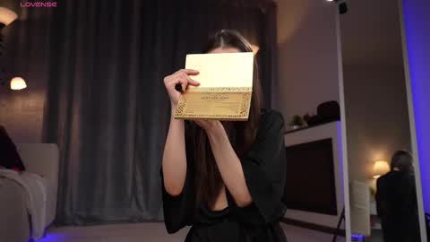 Amy  online show from February 28, 2:23 am