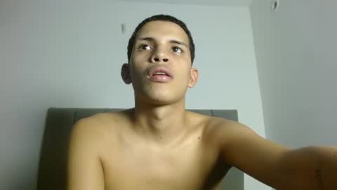 Snapshot of america_27 chatting on July 13, 11:29 pm AMILCAR online show from July 13, 11:29 pm