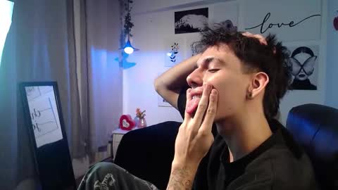 amethystshadow online show from March 17, 8:34 pm