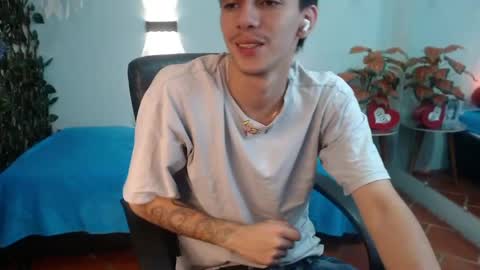 amethystshadow online show from April 8, 8:53 pm