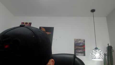 Snapshot of amethystshadow chatting on May 24, 5:34 am amethystshadow online show from May 24, 5:34 am