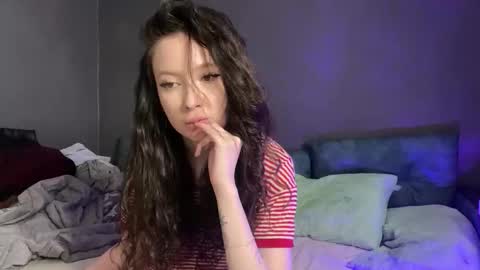 Snapshot of amiair chatting on March 2, 11:39 am Ami Air online show from March 2, 11:39 am