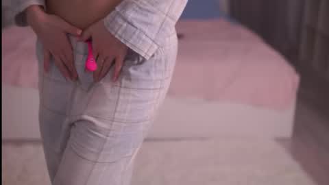 Emily online show from December 2, 7:42 pm