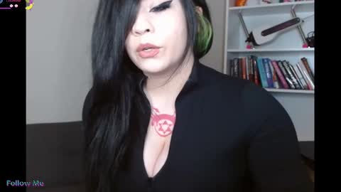 amilust online show from October 3, 5:10 pm