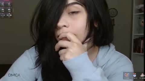 Snapshot of amilustxx chatting on February 2, 11:14 pm amilust online show from February 2, 11:14 pm