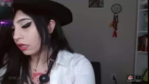 Snapshot of amilustxx chatting on February 9, 8:02 pm amilust online show from February 9, 8:02 pm