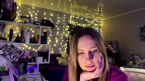 Snapshot of amily_sunray chatting on February 28, 1:56 pm Amily online show from February 28, 1:56 pm