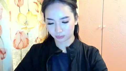 Amina online show from September 29, 4:56 pm