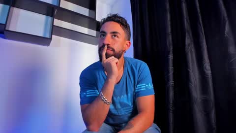 Amir online show from March 2, 4:21 pm