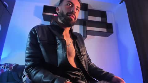 Amir online show from March 12, 2:01 pm