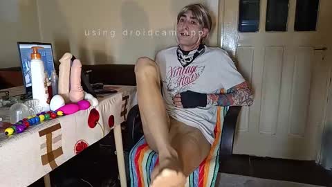 LongJohn online show from November 22, 1:59 am