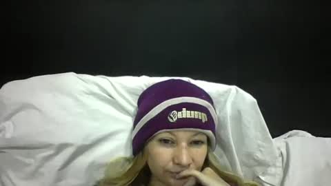 Paula D online show from April 21, 11:16 am