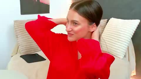 Snapshot of ammirra_a chatting on July 7, 4:37 am Amira online show from July 7, 4:37 am