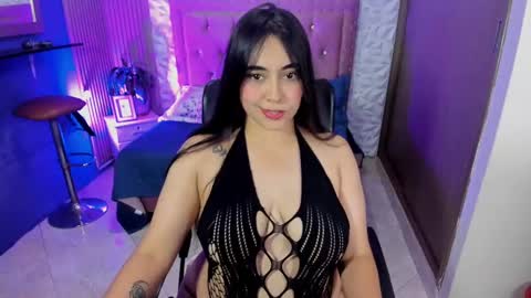 AMMY  online show from October 10, 1:43 pm