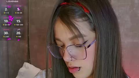 Ammy Jones online show from November 19, 12:43 am