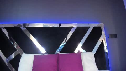 Ammy Jones online show from February 4, 7:42 pm