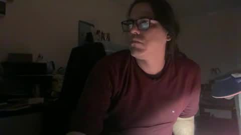 amo_s online show from June 7, 8:51 am