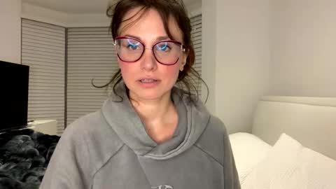 Snapshot of amolika chatting on February 22, 9:02 pm amolika online show from February 22, 9:02 pm