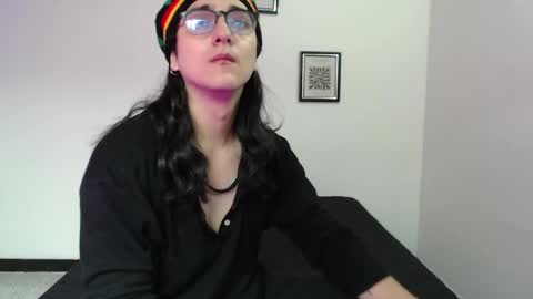 Amoneth online show from February 13, 8:27 pm