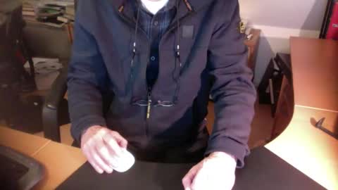 Amor2200 online show from December 4, 7:01 pm