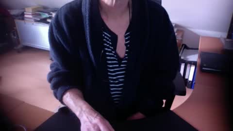 Amor2200 online show from November 22, 10:47 am