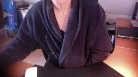 Amor2200 online show from January 10, 10:39 am