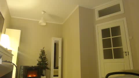 Snapshot of amoremeoww chatting on January 26, 2:08 pm miss unforgettable online show from January 26, 2:08 pm